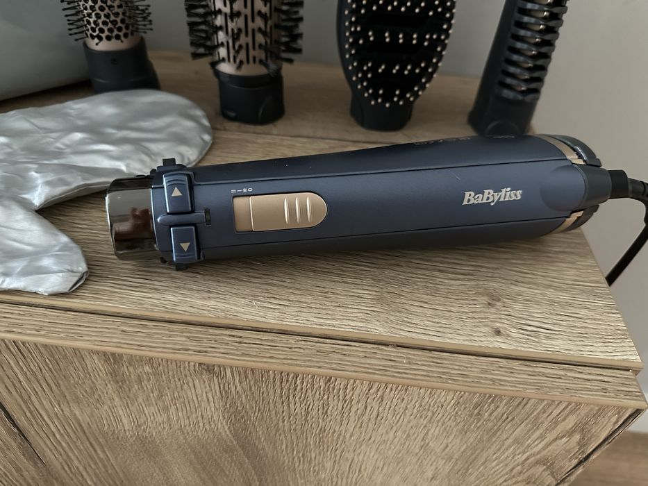 Perie rotativa Babyliss style pro AS965E, 1000E, tehnologie ionica