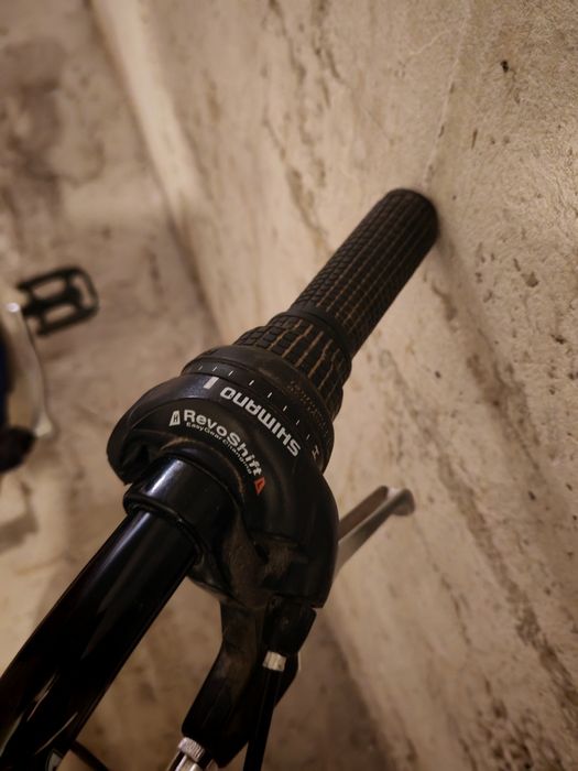 Vând bicicletă ALTRIX