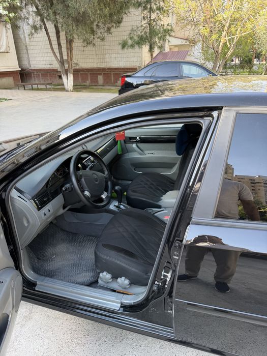 Chevrolet Gentra, 2023 (чёрная, қора, black) — идеальное состояние