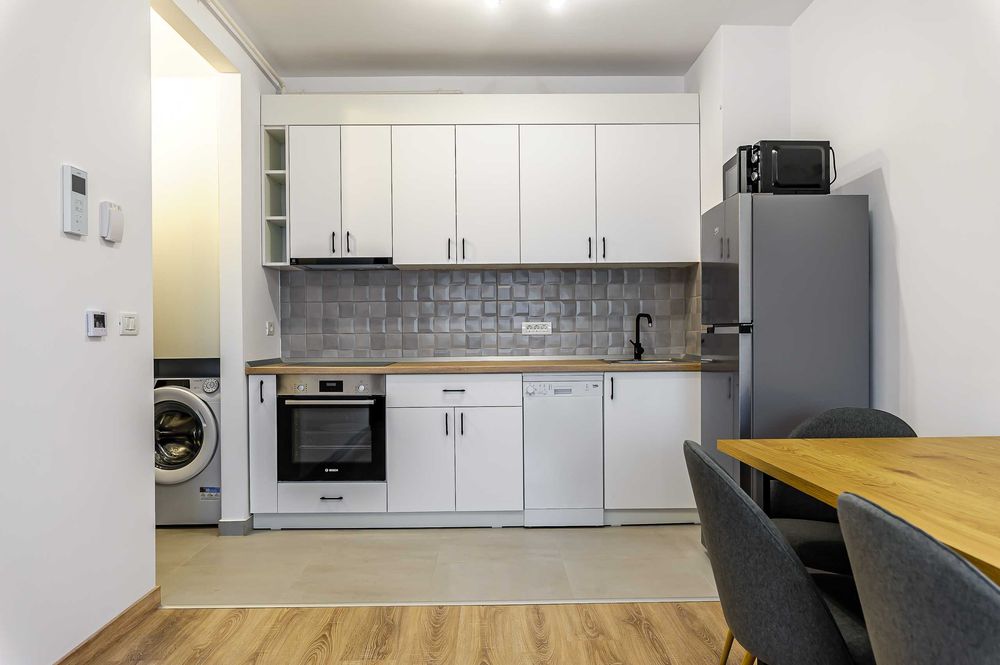 Închiriere apartament cu 2 camere ADORA Park