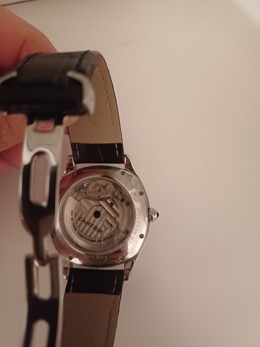 Продам часы Cartier