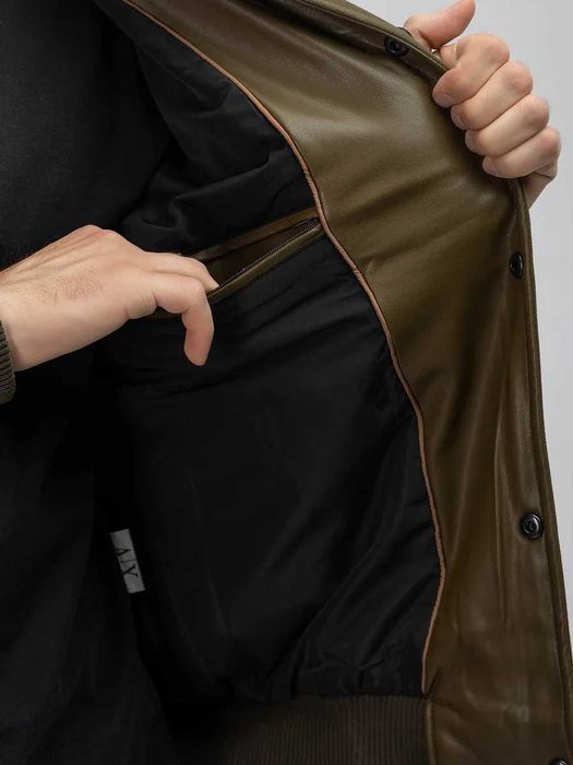 Куртка бомбер Armani Exchange