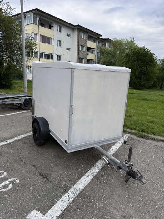Remorca Bockmann Carosat/Koffer/Box 1300kg