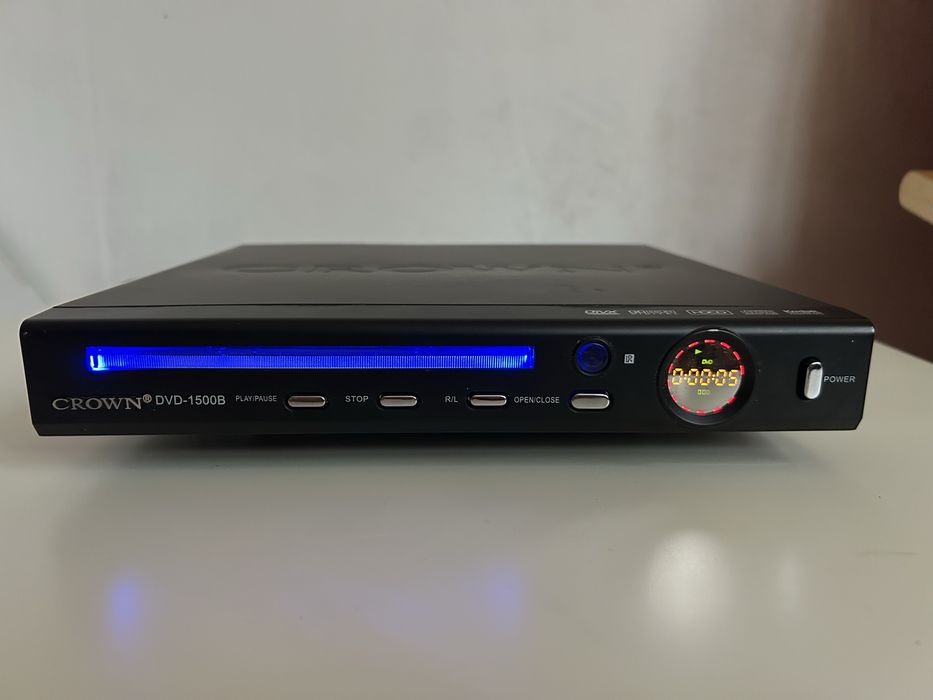 DVD player Crown