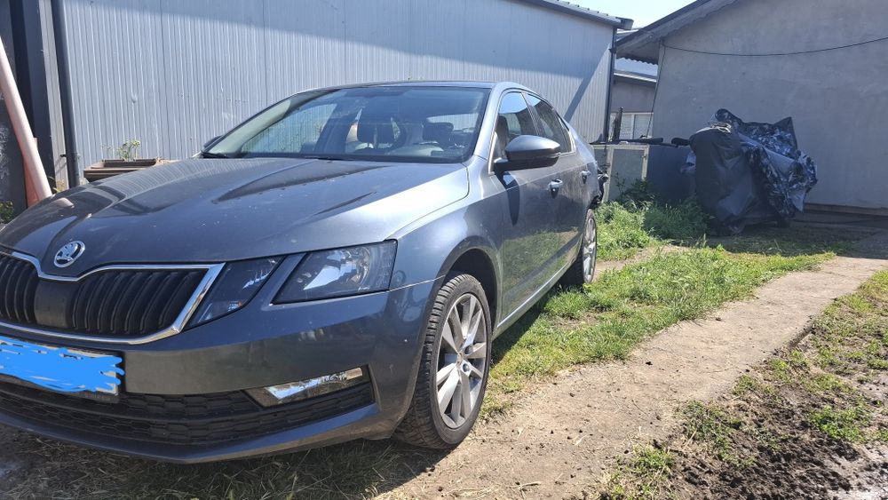 Skoda Octavia 1.6 TDi,115 cp,cutie manuală 5 rapoarte, 163800 km,fără airbag-uri sărite