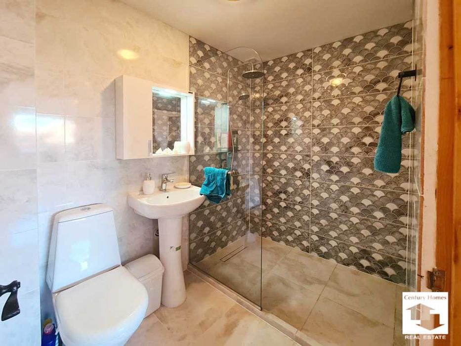 145310 Реновирана и готова за живеене къща в с. Куцина, Велико Търново