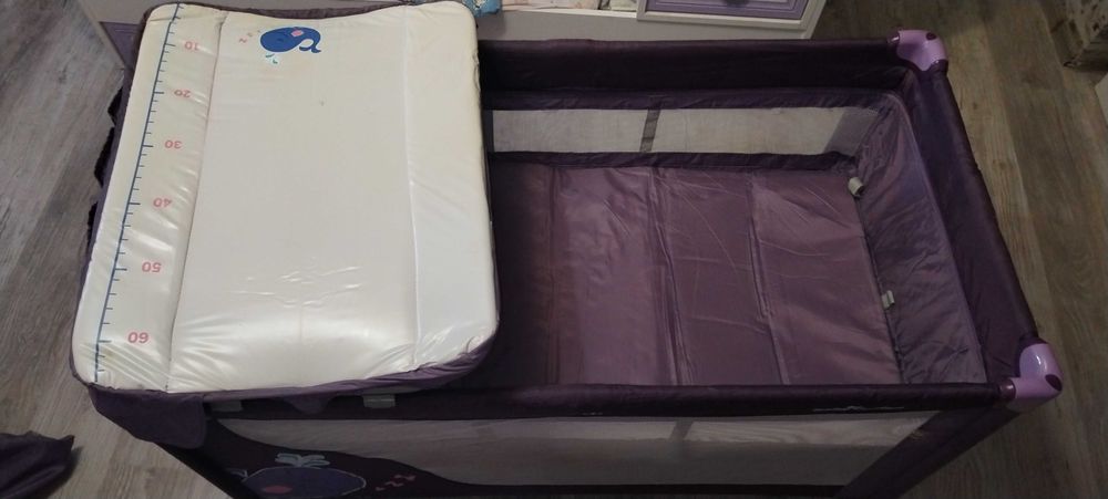 Преносима кошара на две нива  с повивалник и матрак