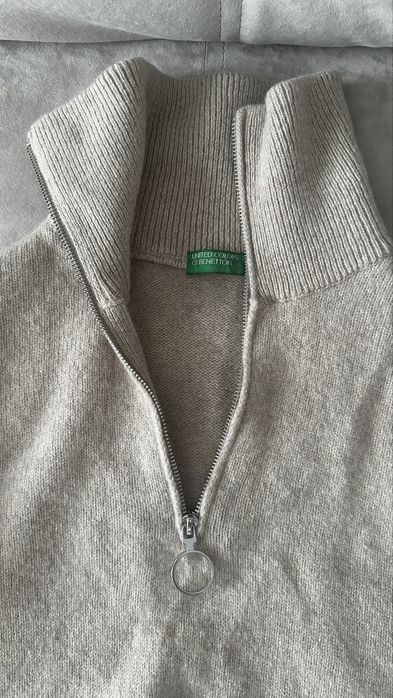 Шерстяной свитер Benetton