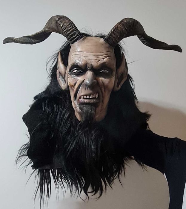 Маска.     Крампус