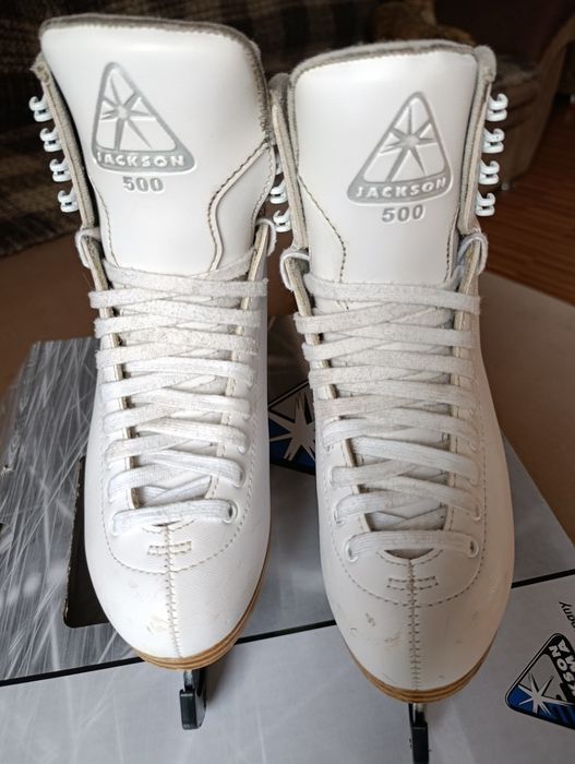 Коньки бренд: Джексон, размер24/37