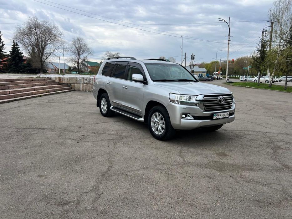 Продам Toyata Land Cruiser 200
