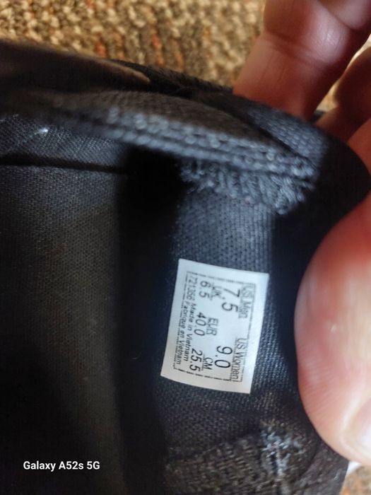 Vans piele perforata 40