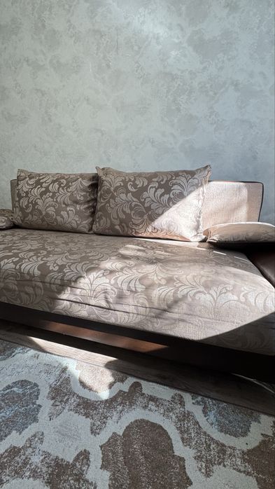 Диван раскладной широкий