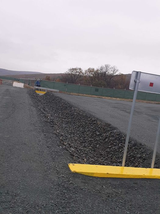 Багер под наем Сливен | CAT,Hyundai | Самосвали | Manitou | Водоноска