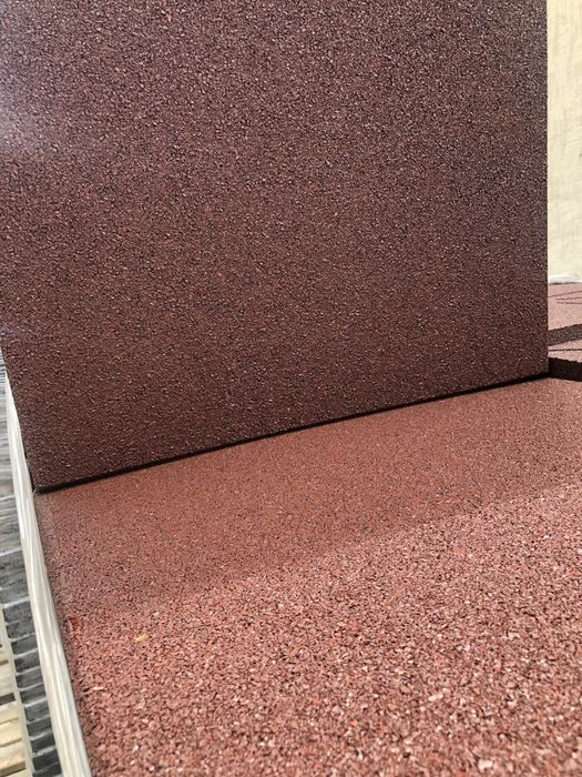 Резиновые плитки тартан