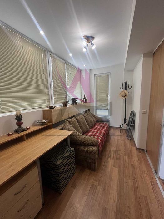 Дава се под наем Етаж от къща в Варна, Базар Левски - 80 кв.м за 511 € - Снимка #4