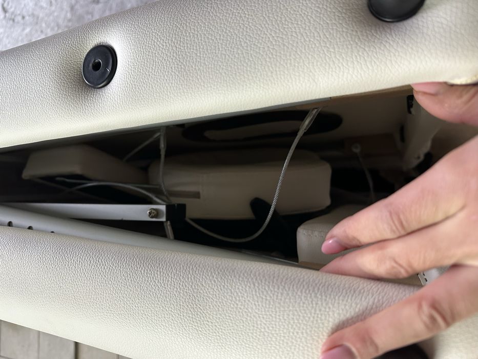 Козметична кушетка