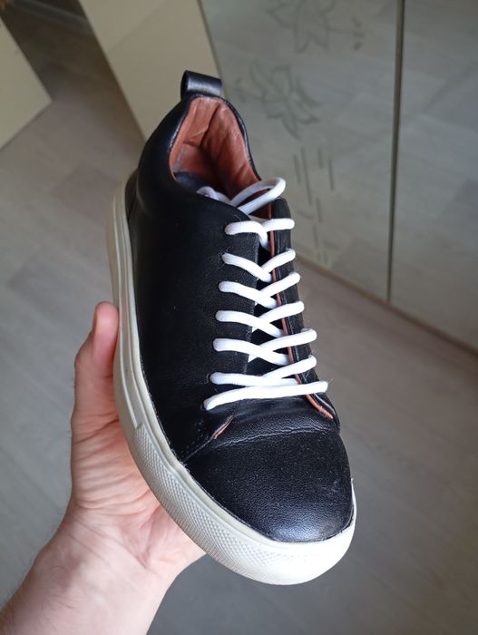 Продам кеды размер 34