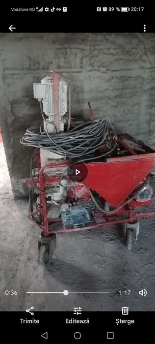 Mașină de tencuit