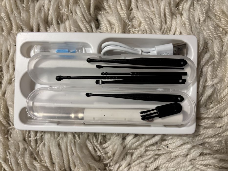 Устройство за почистване на уши с HD камера