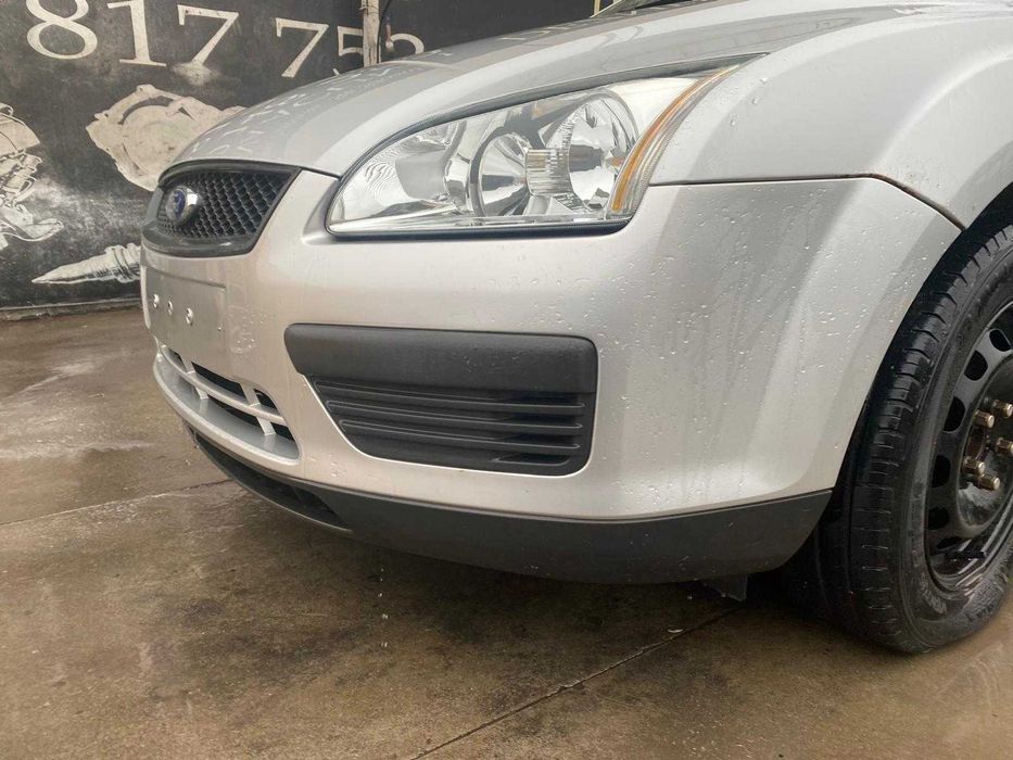 Dezmebrez Ford Focus 2 1.8tdci/bara/far/aripa/capota/stop/hayion/usa