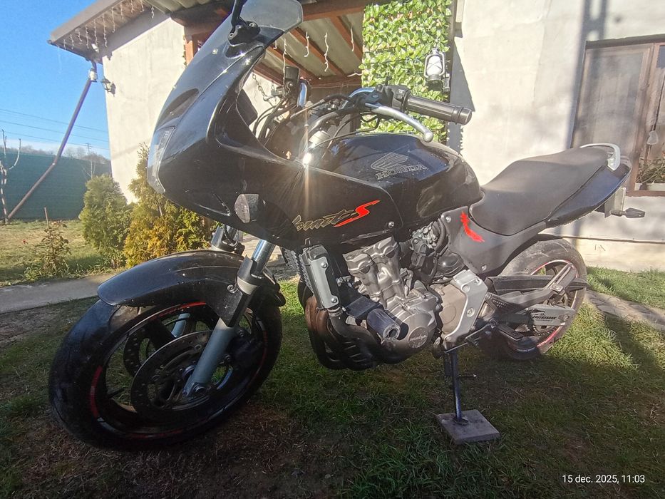 Honda Hornet  S  2002 carburatie