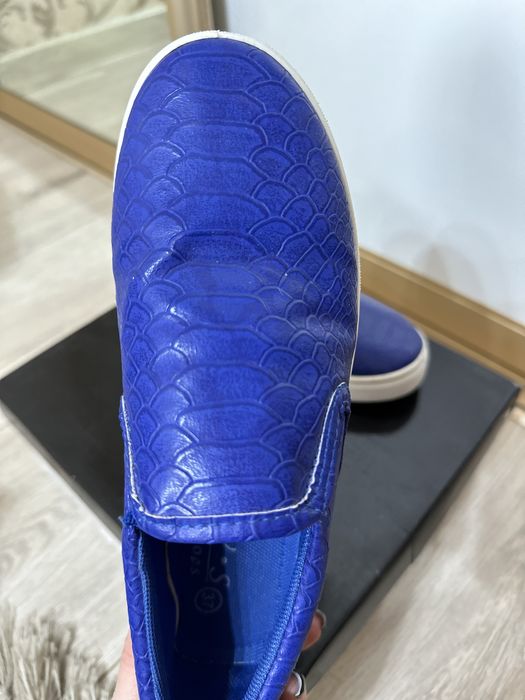 Продам кеды