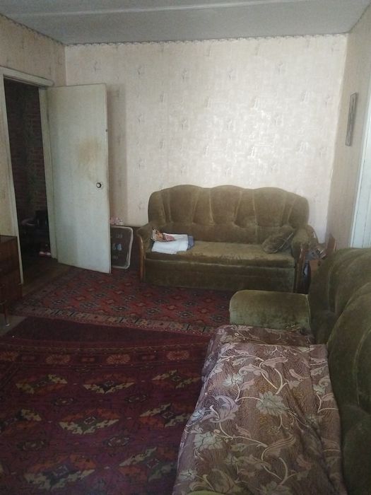 Продам 4 х комнатную квартиру