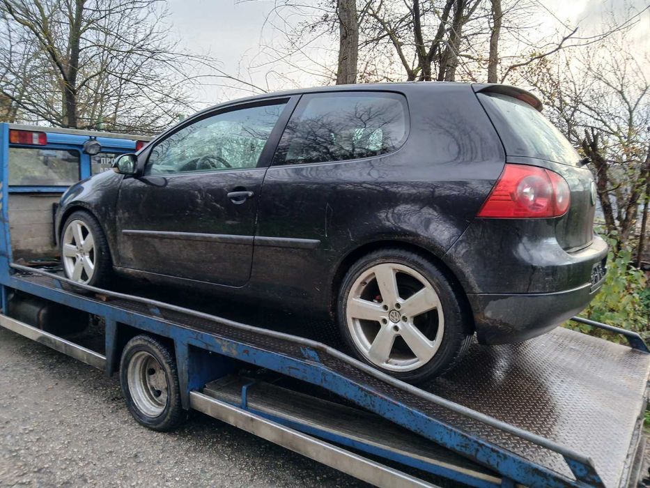 Фолксваген Голф 5, 1.6, 2004 г на части