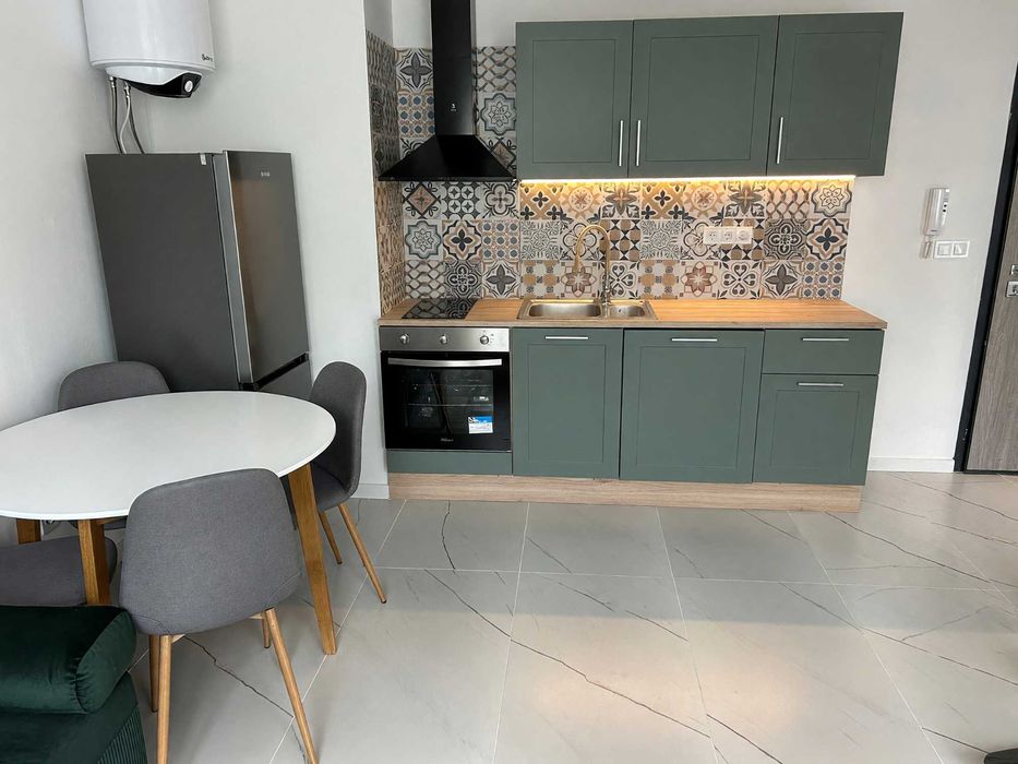 Дава се под наем Двустаен апартамент в София, Център - 75 кв.м за 600 € - Снимка #3