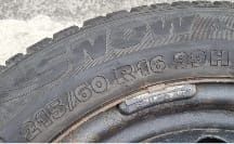 Roți de iarnă cu jante din oțel , în stare buna