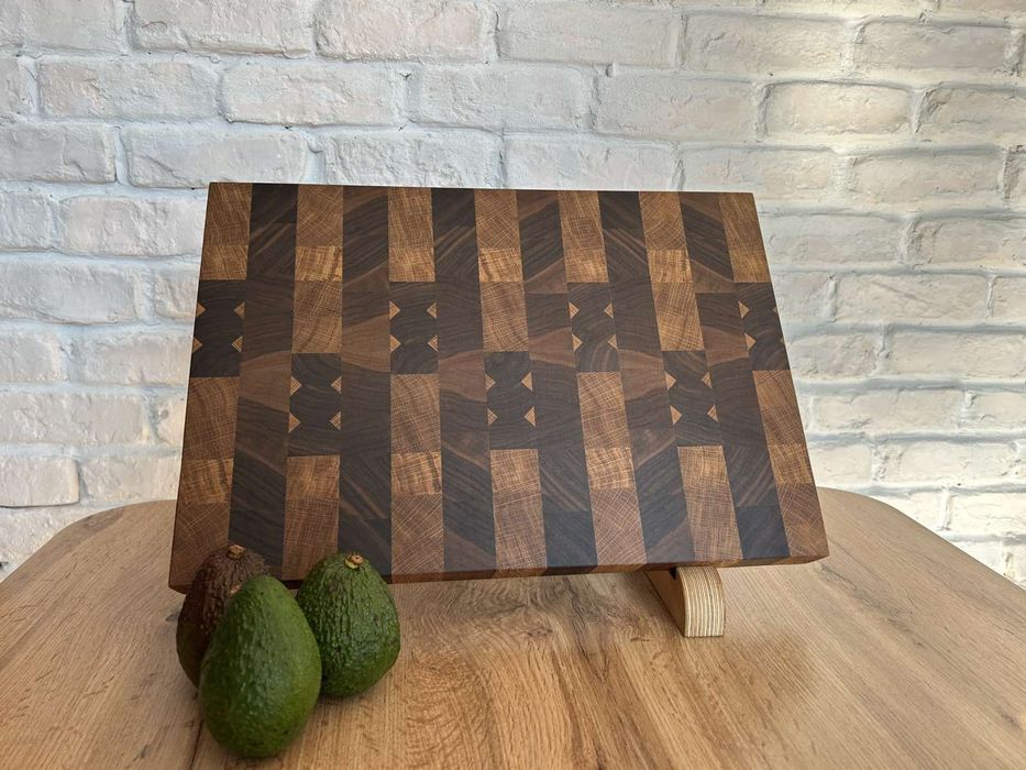 Енд грейн (end grain) дъска за рязане и сервиране