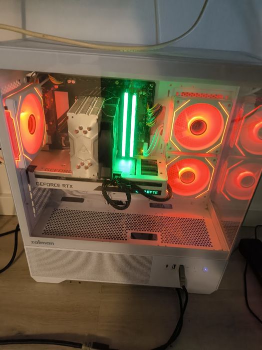 Pc Gaming i7 13700f, rtx 3060ti, 32gb ram ddr5