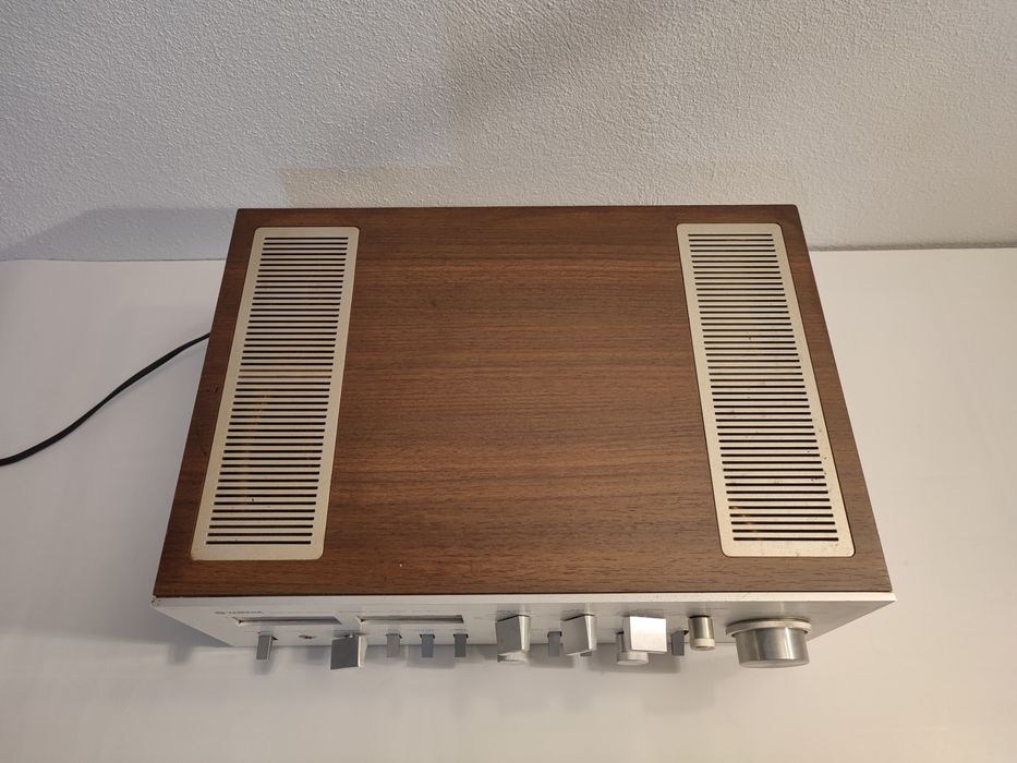 Amplificator Yamaha CA 810 statie carcasa lemn