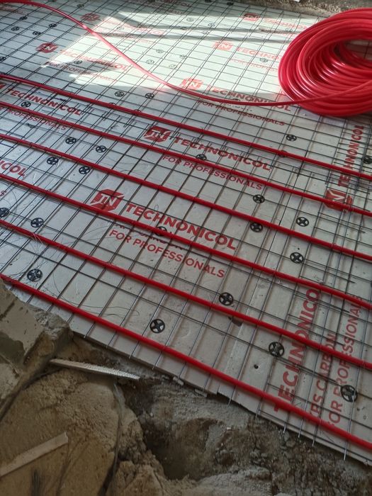 Сантехник.Монтаж  труб