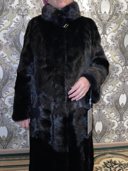 продам норковую шубу