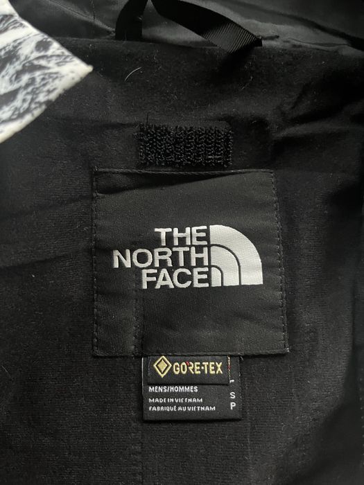 The North Face ветровка
