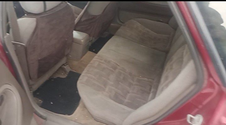 Продам mazda 626 GE