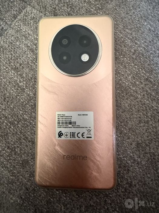 Продам realme 13 plus 8/256 mb в идеальном состоянии, коробка документ