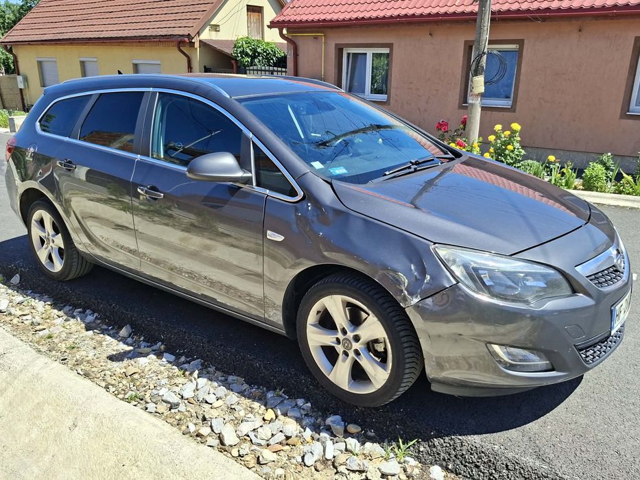 Opel astra 1.6 turbo