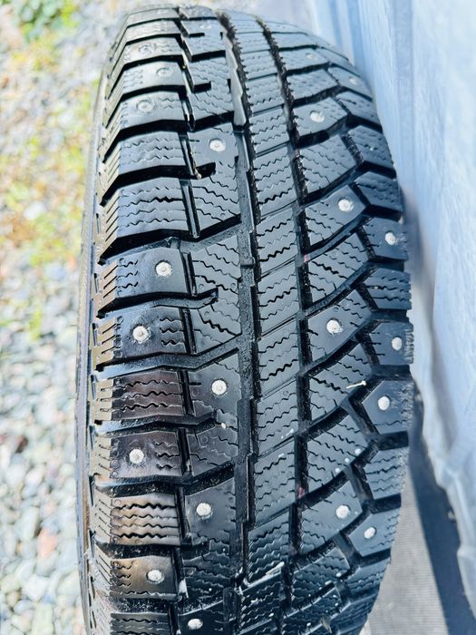 Диски Skad R14 4,98 с зимней резиной!