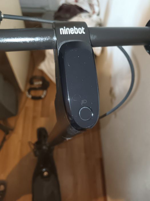 Электросамокат ninebot