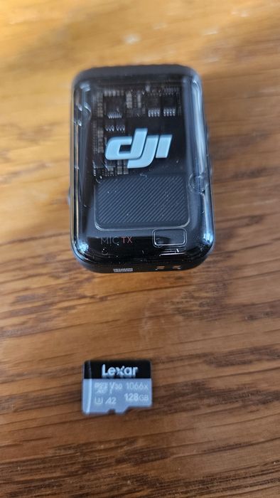 DJI Osmo Pocket 3 Creator Combo + Extra DJI Mic 2 + Card Lexar