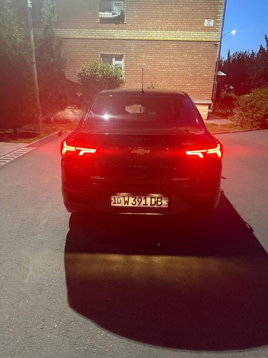 Срочно продам onix 5пример