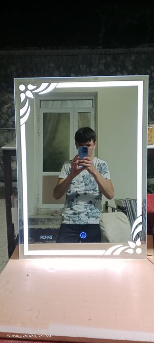 Sensor oynalar tez va oson harid qiling