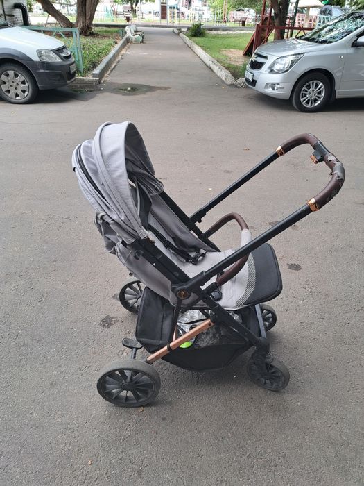 Продам коляску  в хорошем состоянии