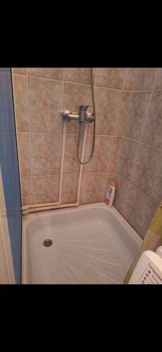 2 ком Бензострой, Сенная база, все есть. 100+