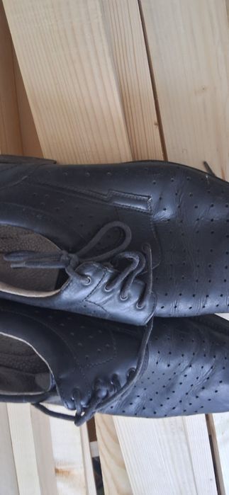 Pantofi militari