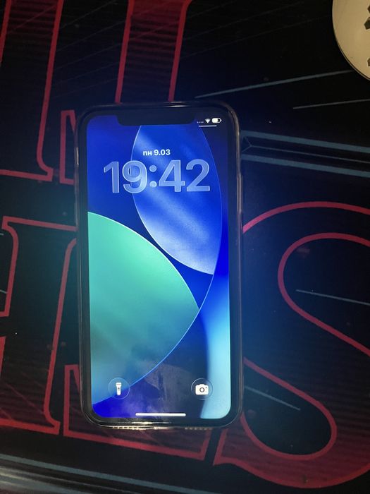 Iphone 11 (изполвазван)