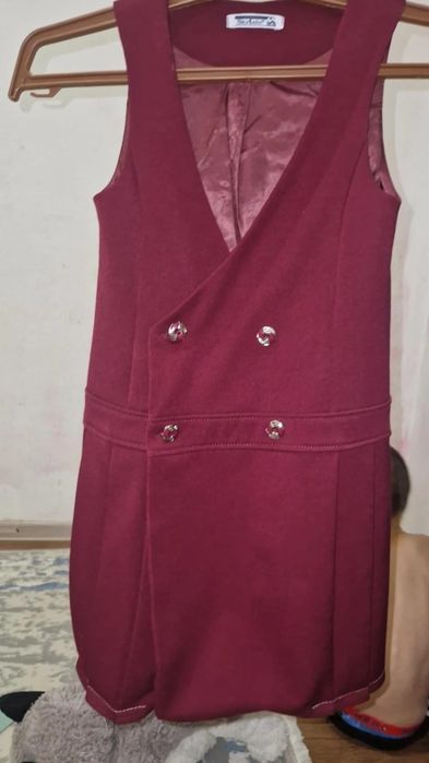 Сарафан школьный бордовый